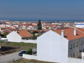 Apartamento Muito Bom na Atouguia da Baleia
